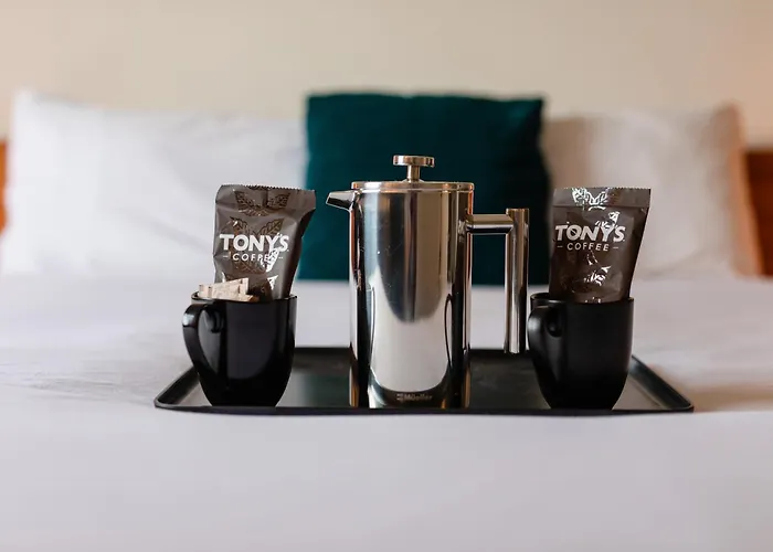 Hotel Leo